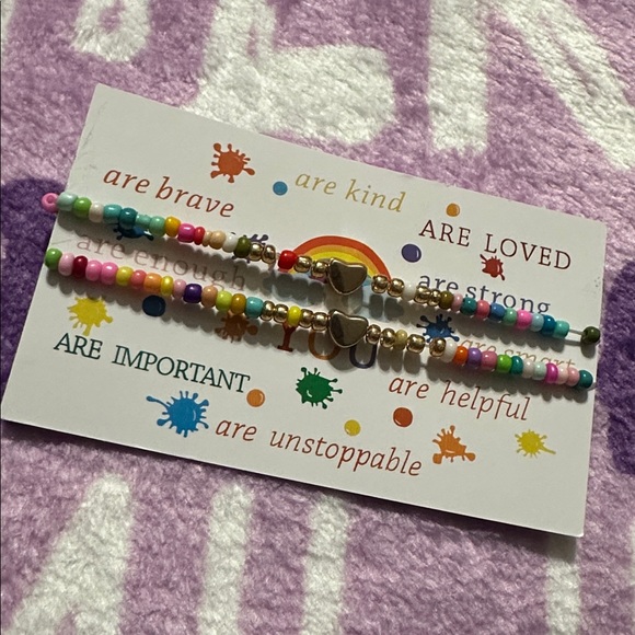 2 Boho Resin Beaded Stretch Bracelets w/ Heart Charm & positive affirmation card - Picture 4 of 6